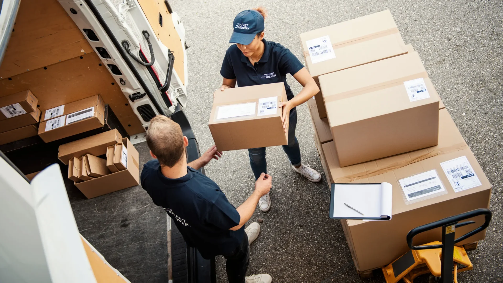 Secure document delivery service in Abu Dhabi